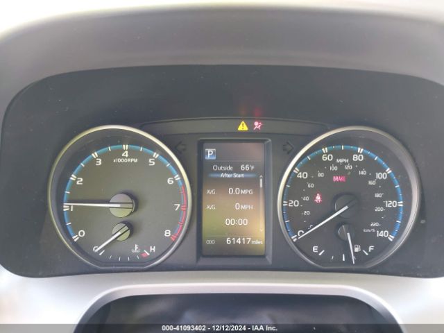 JTMWFREVXHJ715181 Toyota Rav4 Xle