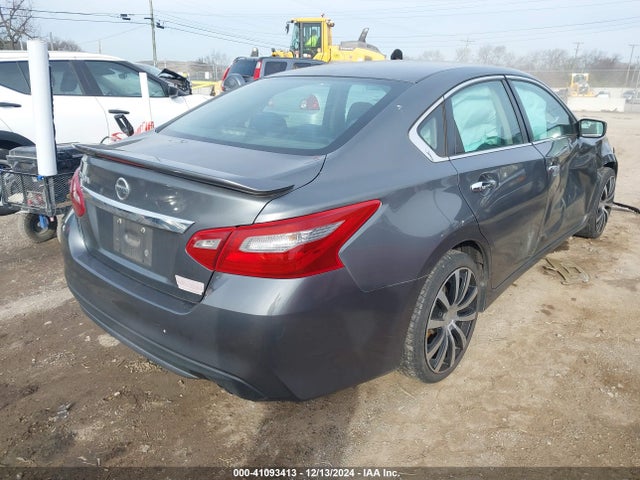Nissan Altima 2.5 S 2018 1N4AL3AP9JC126002 Image 4
