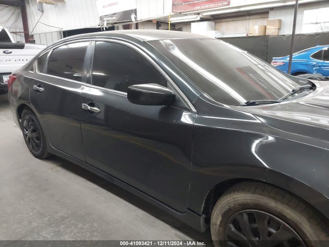 1N4AL3AP8JC141171 Nissan Altima 2.5 S