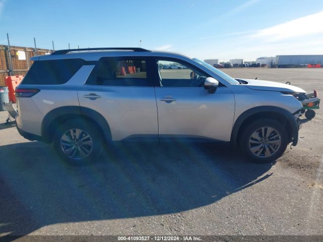 5N1DR3BC0RC287203 Nissan Pathfinder Sv 4wd