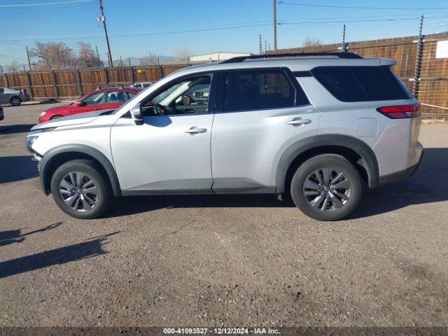 5N1DR3BC0RC287203 Nissan Pathfinder Sv 4wd