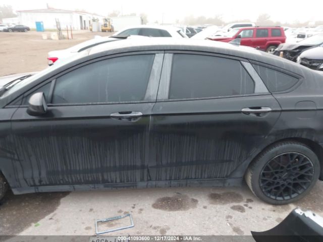 3FA6P0LU9LR211700 Ford Fusion Hybrid Se