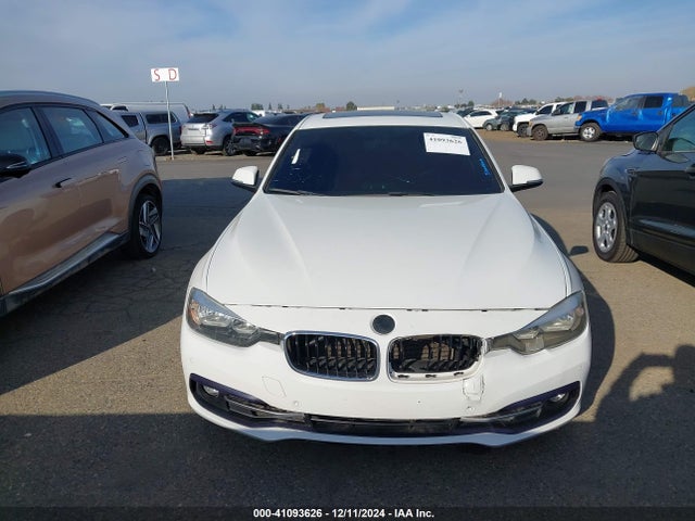 WBA8B9G50HNU50911 BMW 330I