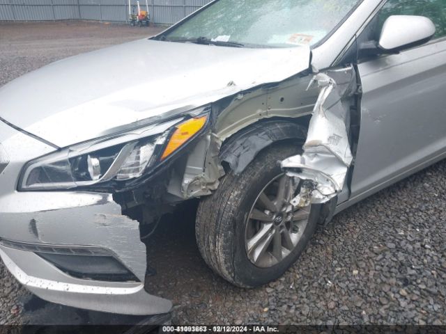 5NPE24AF5FH217789 Hyundai SONATA SE