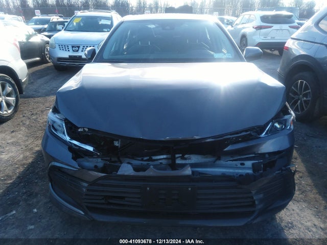 4T1C11AK0PU838611 Toyota CAMRY LE