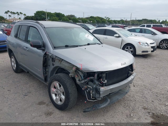 1C4NJCBB5GD681732 Jeep Compass Sport