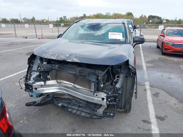 2T3H1RFV3MW142741 Toyota RAV4 LE