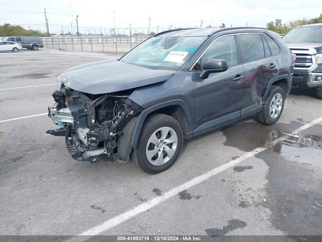 2T3H1RFV3MW142741 Toyota RAV4 LE