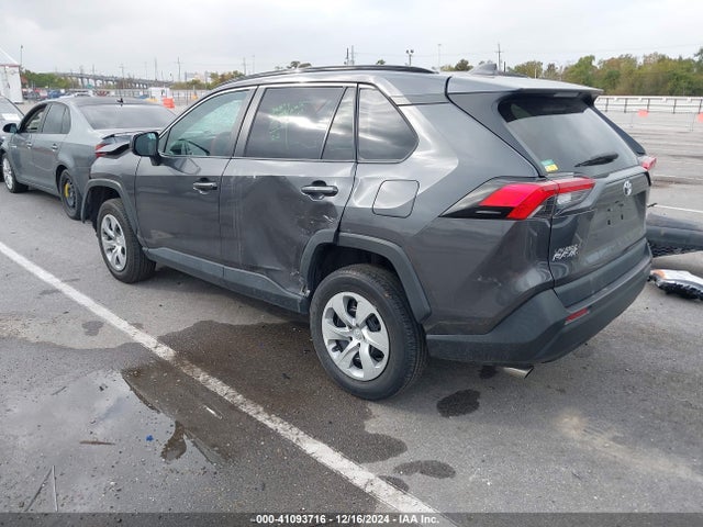 2T3H1RFV3MW142741 Toyota RAV4 LE