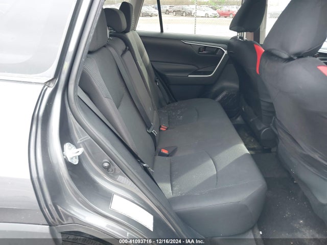 2T3H1RFV3MW142741 Toyota RAV4 LE