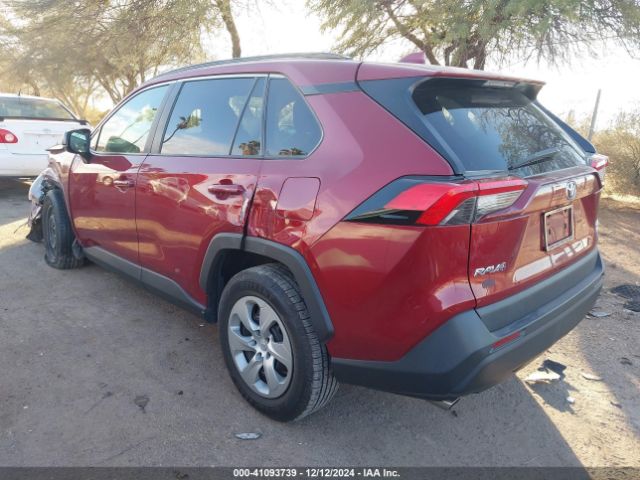 2T3F1RFV2LC082958 Toyota RAV4 LE