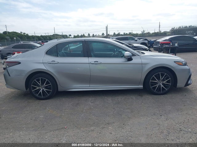 Toyota CAMRY SE 2022 4T1T11AK8NU689300 Image 13