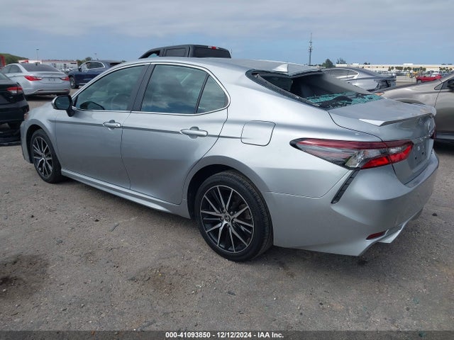 Toyota CAMRY SE 2022 4T1T11AK8NU689300 Image 3