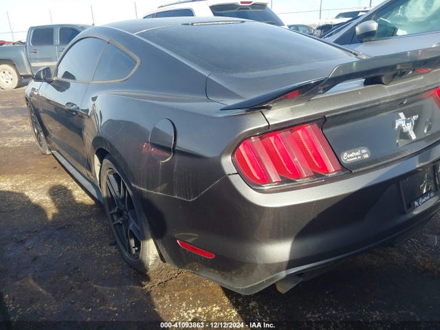 1FA6P8AM6G5224589 Ford Mustang V6
