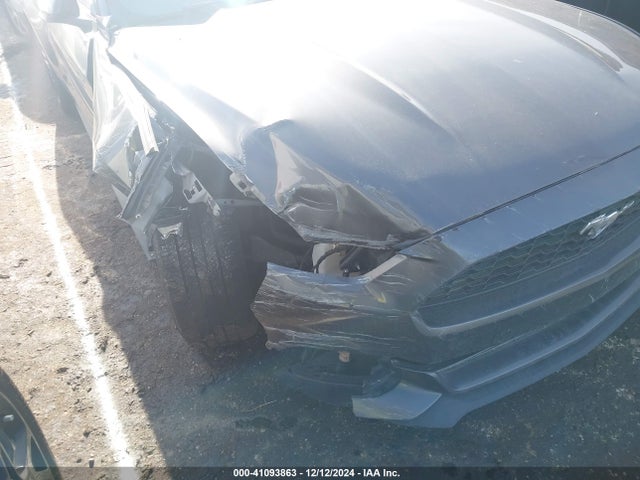 1FA6P8AM6G5224589 Ford Mustang V6