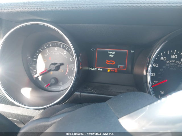 1FA6P8AM6G5224589 Ford Mustang V6