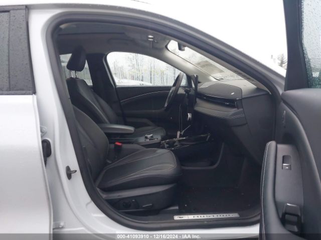 3FMTK3SU9PMB05289 Ford Mustang Mach-e Premium