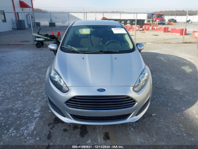 3FADP4BJ8FM141453 Ford FIESTA SE