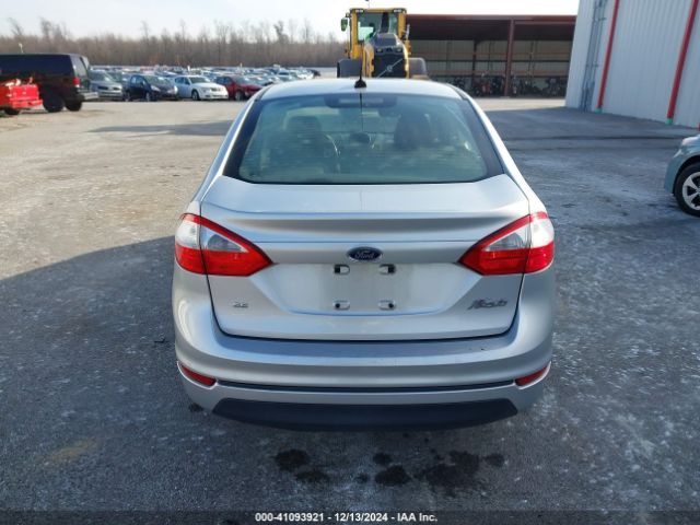 3FADP4BJ8FM141453 Ford FIESTA SE