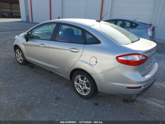 3FADP4BJ8FM141453 Ford FIESTA SE