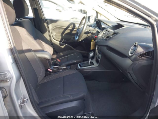 3FADP4BJ8FM141453 Ford FIESTA SE