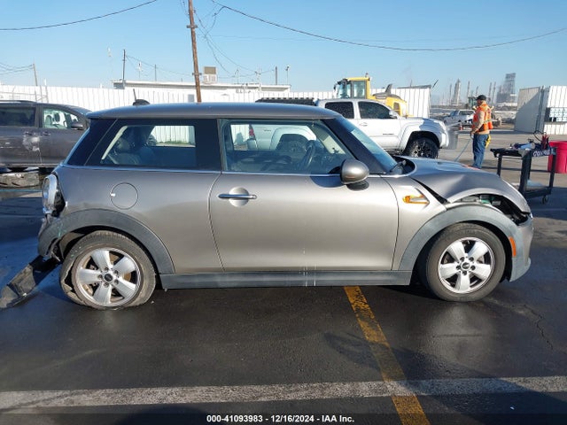 WMWXP5C53J3C65073 Mini Hardtop Cooper/oxford Edition