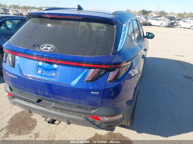 Hyundai Tucson Limited 2023 5NMJECAE0PH198882 Image 4