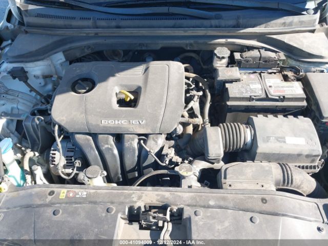 5NPD74LF9JH295723 Hyundai ELANTRA SE