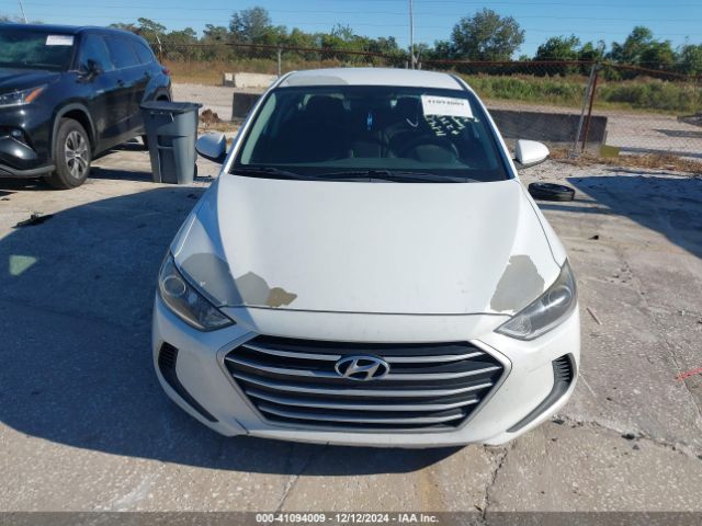 5NPD74LF9JH295723 Hyundai ELANTRA SE