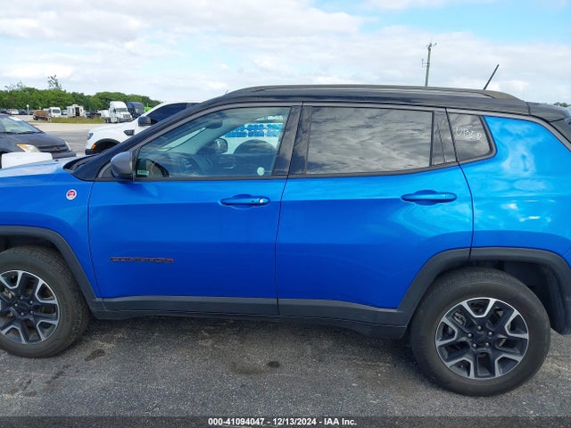 3C4NJDDB2MT598445 Jeep Compass Trailhawk 4x4