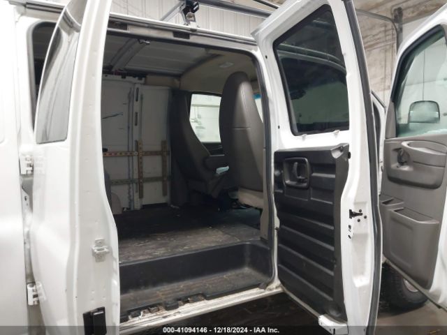 1GCWGFCF7F1240285 Chevrolet Express 2500 Work Van