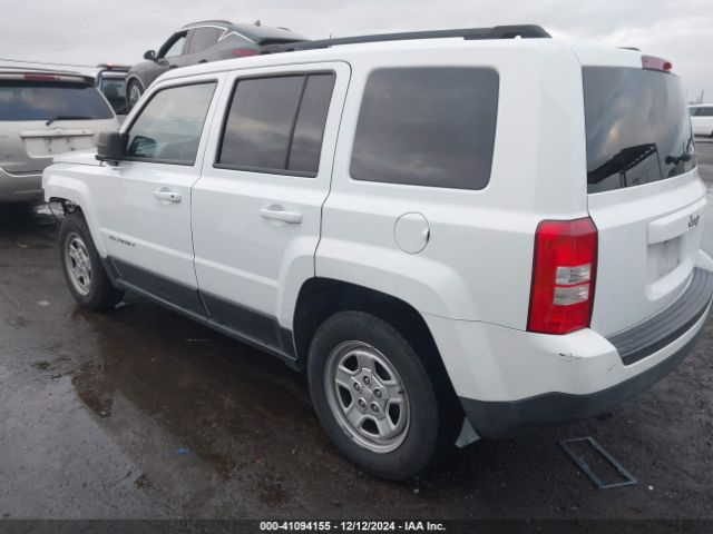 1C4NJPBAXFD247237 Jeep Patriot Sport
