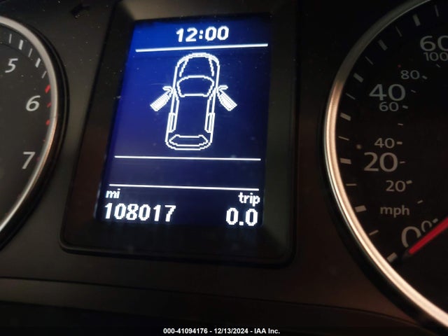 WVGBV7AX4GW588521 Volkswagen TIGUAN S