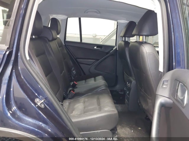 WVGBV7AX4GW588521 Volkswagen TIGUAN S