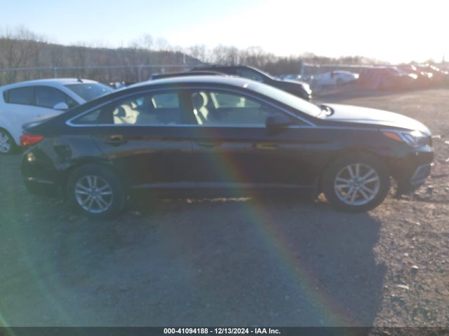 Hyundai SONATA SE 2016 5NPE24AF0GH407968 Image 13