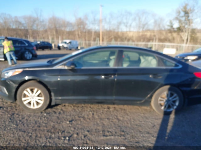 Hyundai SONATA SE 2016 5NPE24AF0GH407968 Image 14