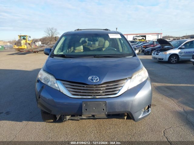 5TDYK3DC8ES514928 Toyota Sienna Xle/limited