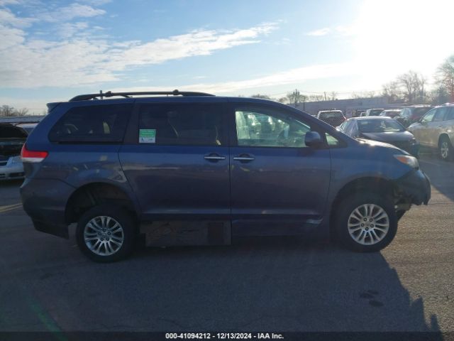 5TDYK3DC8ES514928 Toyota Sienna Xle/limited