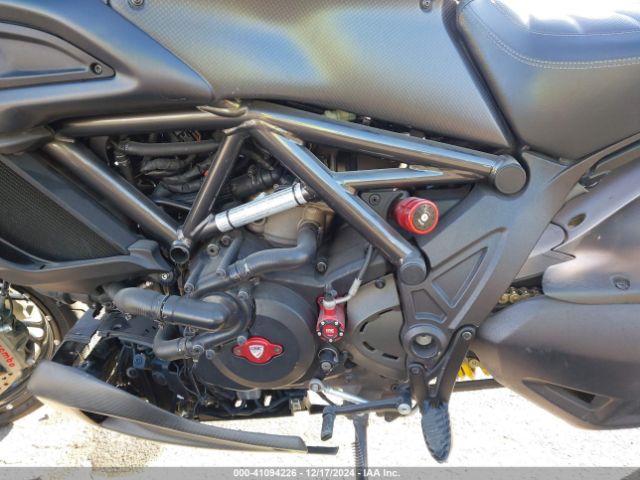 2016 DUCATI DIAVEL ZDM13BSW3GB028516 Photo 8