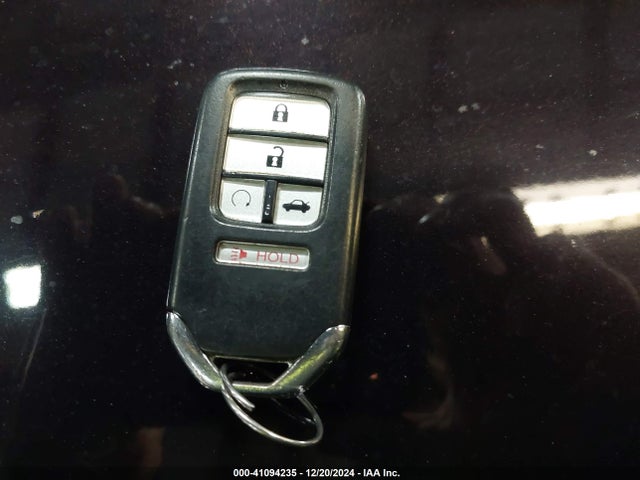 2HGFC2F82JH592719 Honda CIVIC EX