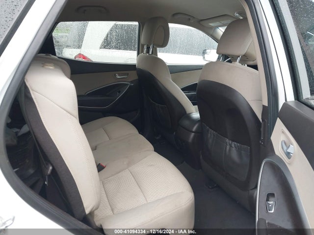 5NMZU3LB4HH005353 Hyundai Santa Fe Sport 2.4l