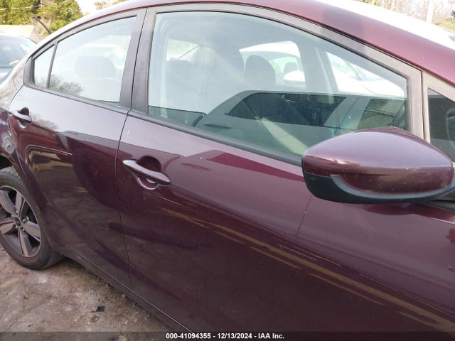 KIA FORTE LX 2018 3KPFL4A79JE251418 Image 13