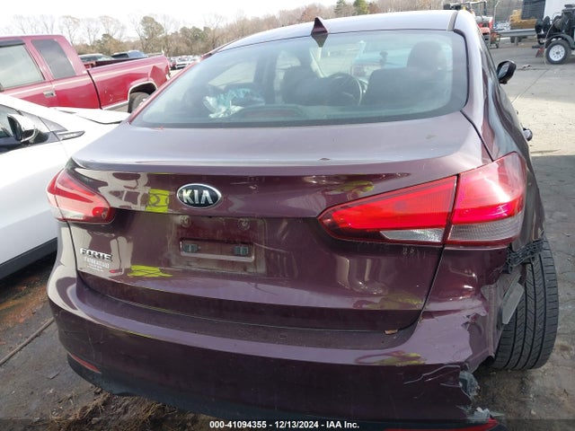 KIA FORTE LX 2018 3KPFL4A79JE251418 Image 16