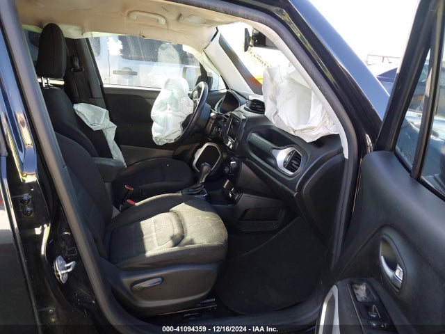 ZACNJABB9LPL50634 Jeep Renegade Latitude Fwd