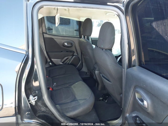ZACNJABB9LPL50634 Jeep Renegade Latitude Fwd