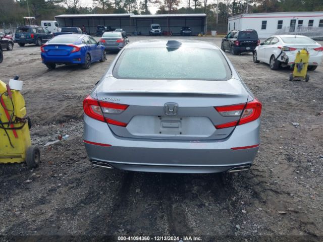 1HGCV1F99JA077764 Honda Accord Touring