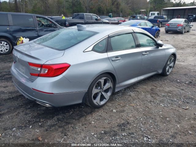 1HGCV1F99JA077764 Honda Accord Touring