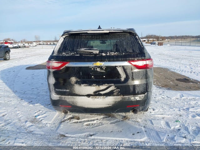 Chevrolet Traverse Ls 2019 1GNERFKW1KJ138747 Image 17