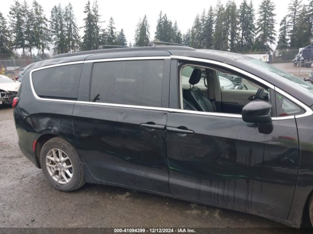 2C4RC1DG8LR260863 Chrysler Voyager Lxi