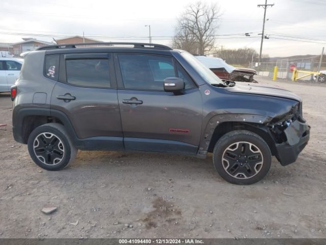 ZACCJBCB3HPE47396 Jeep Renegade Trailhawk 4x4